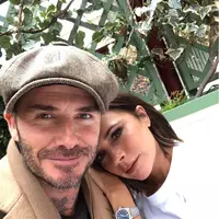 Rumor tak sedap melanda rumah tangga Victoria dan David Beckham. Dikataka, keduanya siap untuk bercerai dalam waktu dekat. (instagram/victoriabeckham)