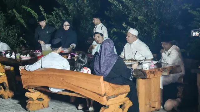 Ketua Umum DPP Partai Solidaritas Indonesia (PSI) Kaesang Pangarep melanjutkan rangkaian Safari Ramadan dengan mengunjungi Pondok Pesantren Minggir di Kabupaten Sleman, Daerah Istimewa Yogyakarta. (Istimewa)