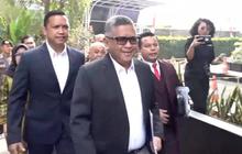 VIDEO: Koar-Koar PDIP Jamin Hasto Tak Kabur | Anak 'Emas' Prabowo Bereaksi STY Dipecat PSSI