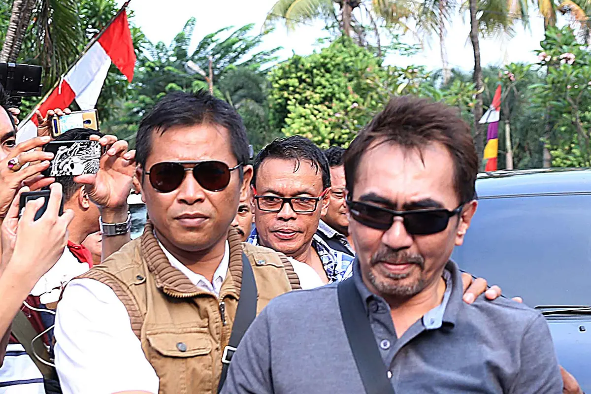 [Bintang] Gatot Brajamusti