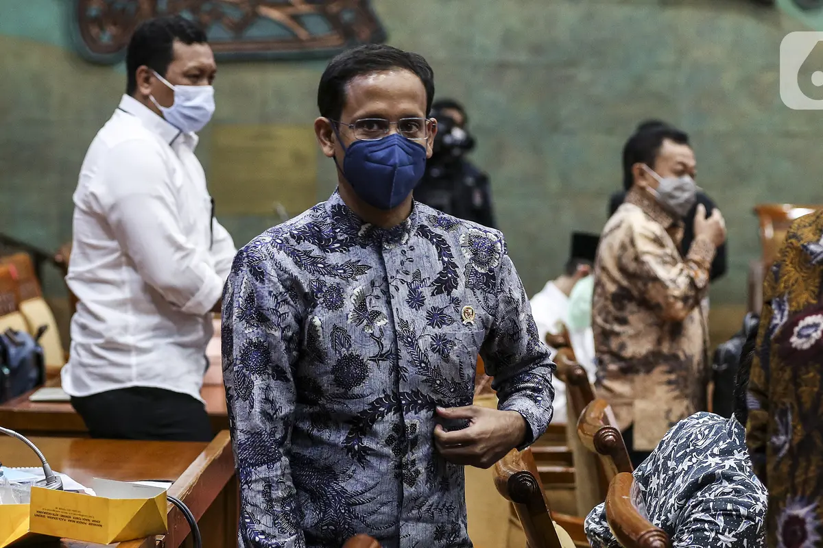 FOTO: Mendikbud - DPR Evaluasi Belajar dari Rumah hingga Kesiapan Rekrutmen Guru Honorer
