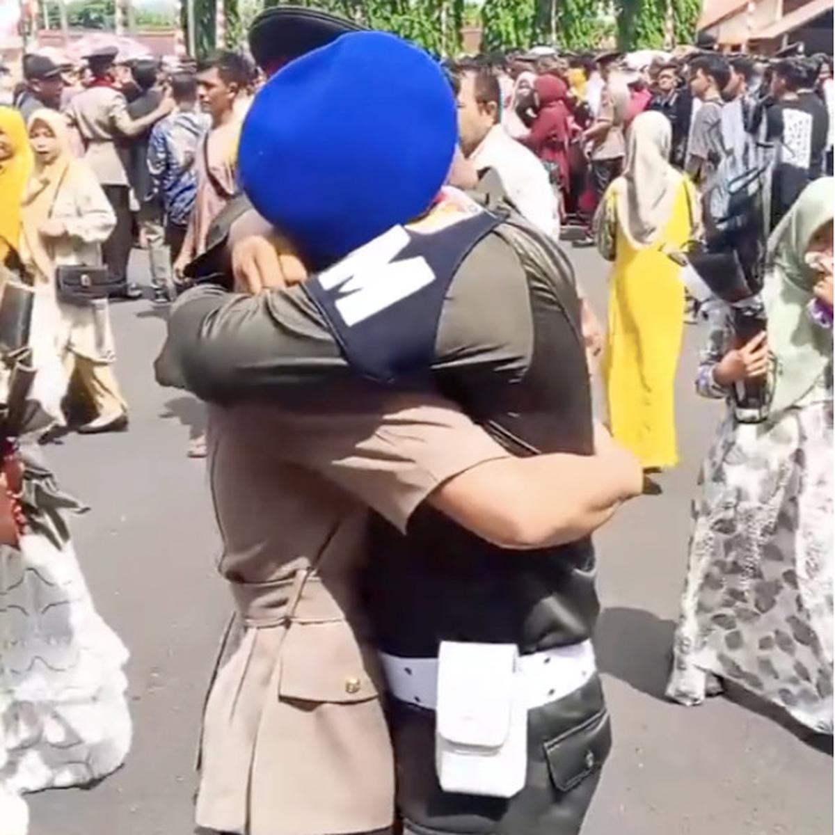 pm tni ad