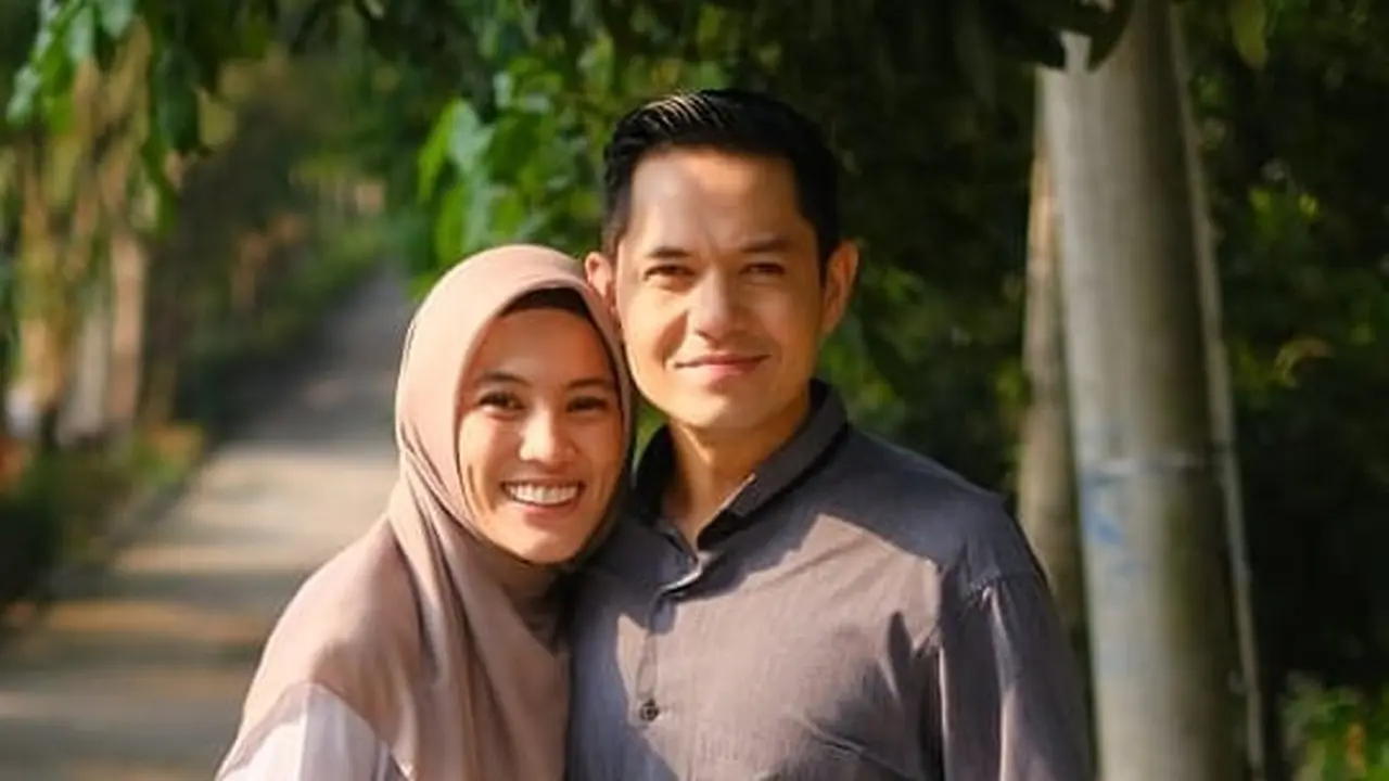 Genap Berusia 40 Tahun, Ini 6 Potret Transformasi Dude Harlino