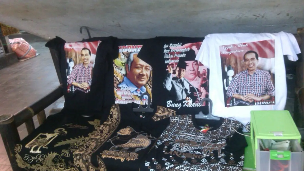 Di Yogyakarta, Kaos Jokowi Laris Manis