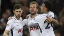 Para pemain Tottenham merayakan gol Harry Kane ke gawang Watford pada lanjutan Premier League di Wembley stadium, London, (30/4/2018). Tottenham menang 2-0. (AP/Kirsty Wigglesworth)