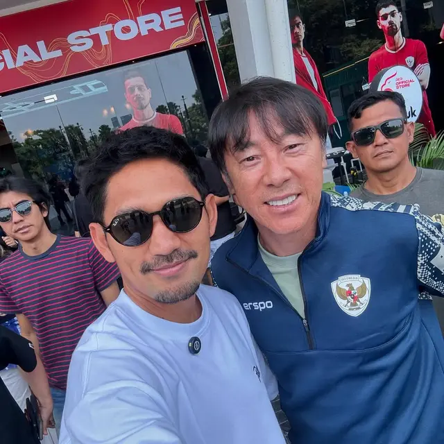 Deretan Artis yang Beri Komentar Atas Pemutusan Kontrak Shin Tae Yong sebagai Pelatih Timnas (credit: instagram/ibnujamilo)