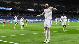 Real Madrid merupakan tim tersukses di Liga Champions dengan 13 gelarnya. Los Blancos tercatat sudah memainkan 458 pertandingan dengan mencetak 1006 gol, dimana 60 gol tercipta di babak 16 besar. Mereka memiliki tugas berat di leg kedua nanti usai dikalahkan PSG 0-1. (AFP/Pierre-Philippe Marcou)