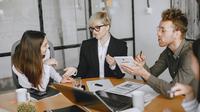 Berikut adalah tips untuk membangun lingkungan kerja yang inklusif. (Foto: Pexels.com/Gustavo Fring)