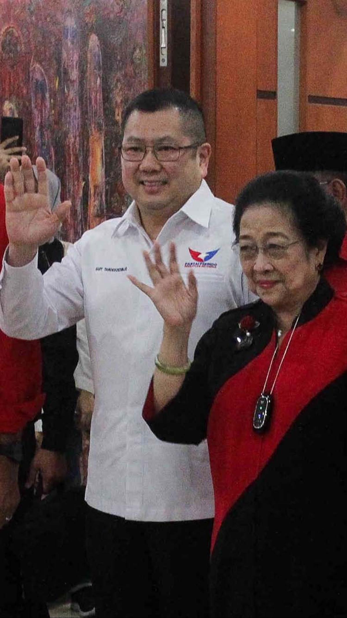 "Seorang Negarawan yang dapat menjadi role model dan teladan bagi kita. #HT," tutup Hary Tanoesoedibjo.<br>