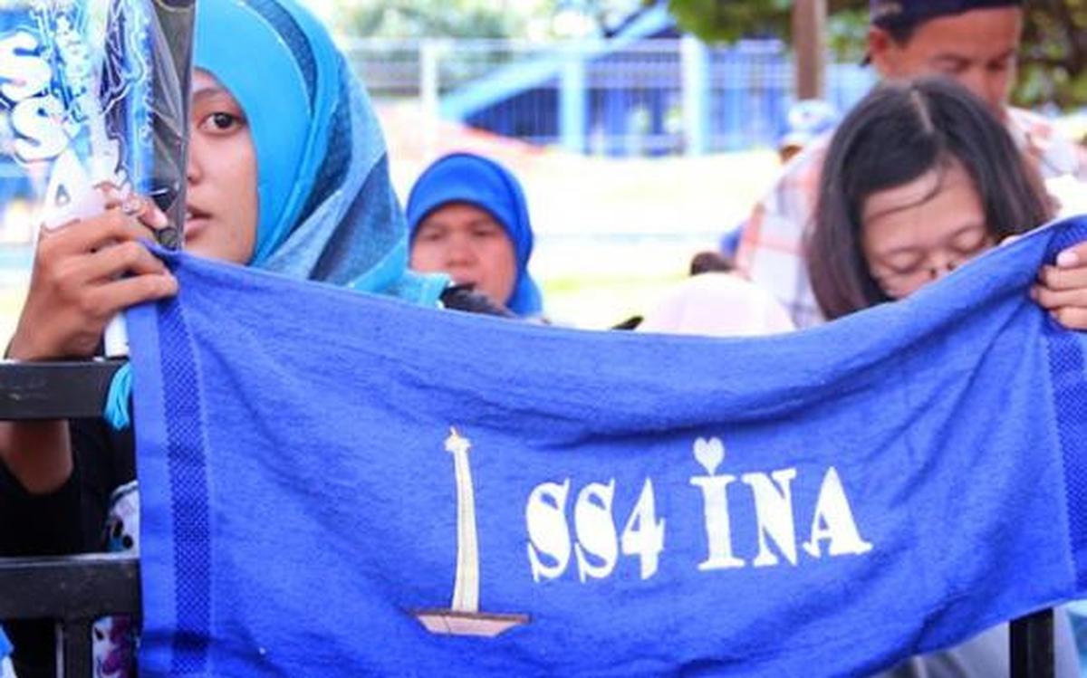 Penjagaan pintu masuk konser Super Junior di Indonesia pada hari perta 