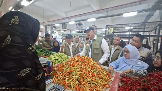 Pada Kamis (26/2/2026), Bapanas melakukan sidak ke Pasar Senen, Jakarta. (DOk Bapanas)