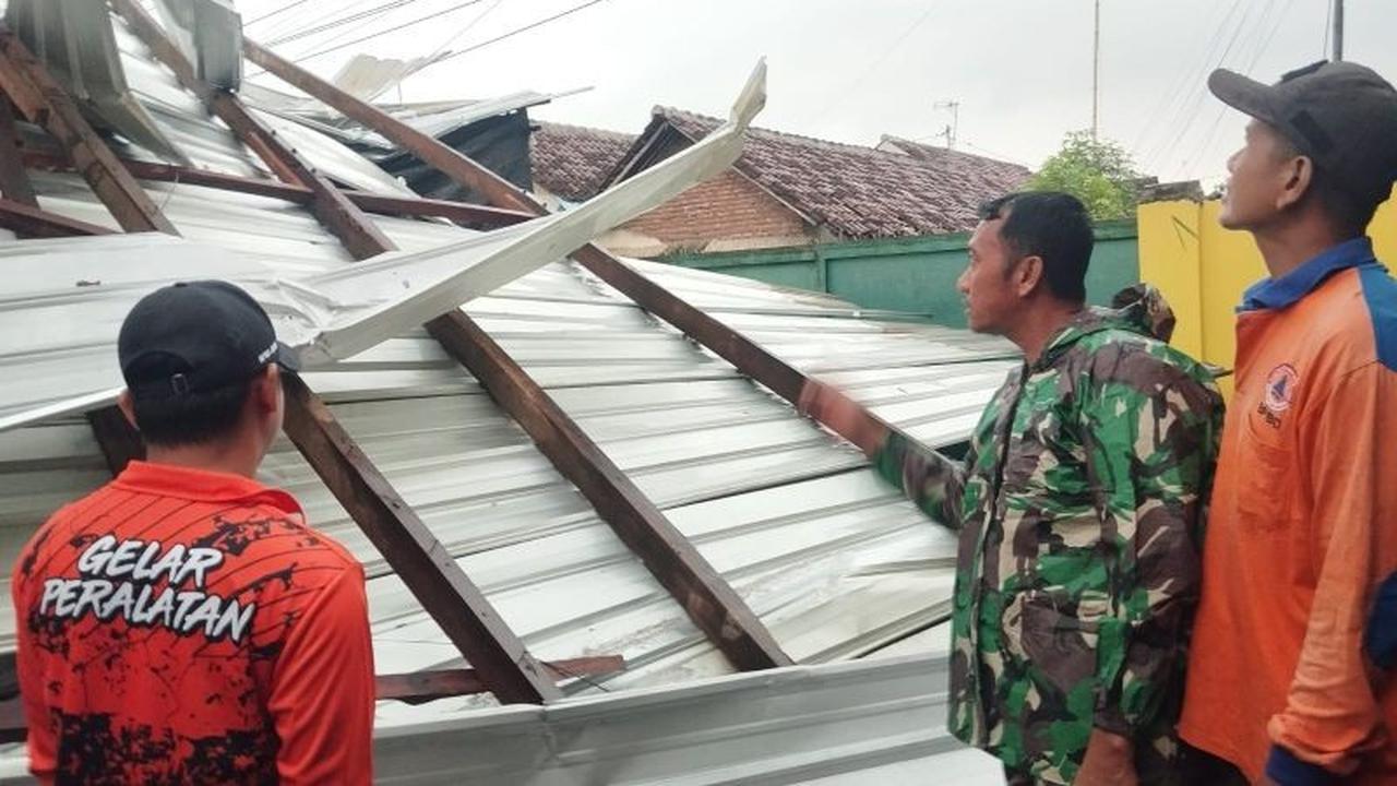 Puluhan Rumah Rusak Diterjang Angin Kencang Probolinggo, BPBD Imbau Warga Waspada
