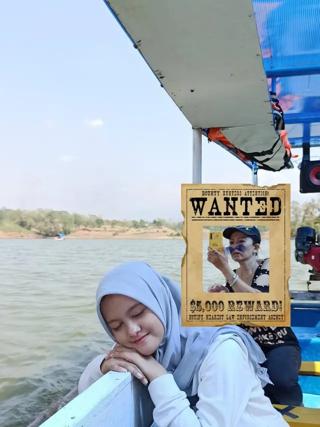 Wanita Ini Minta Edit Fotonya Saat di Kapal, 7 Hasilnya Malah Bikin Tepuk Jidat