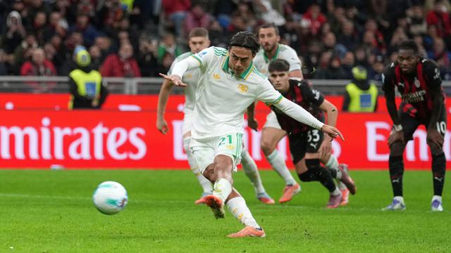 Foto: Momen Paulo Dybala Buang Peluang Emas dan Gagal Selamatkan AS Roma di Liga Italia