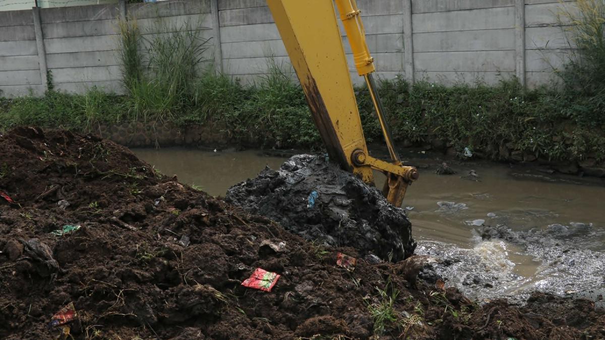 Atasi Banjir Cidawolong, Pemkab Bandung Ajak 200 Perusahaan Patungan Total Rp900 Juta