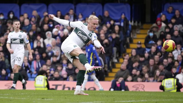 Foto: Penyelamatan Penalti Kepa Arrizabalaga Bawa Chelsea Tumbangkan Plymouth Argyle di Putaran Keempat Piala FA 2021 / 2022