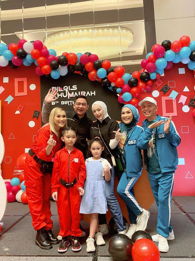 7 Momen Ulang Tahun Putri Ayu Ting Ting Ke-8, Gelar Pesta Bertema Squid Game