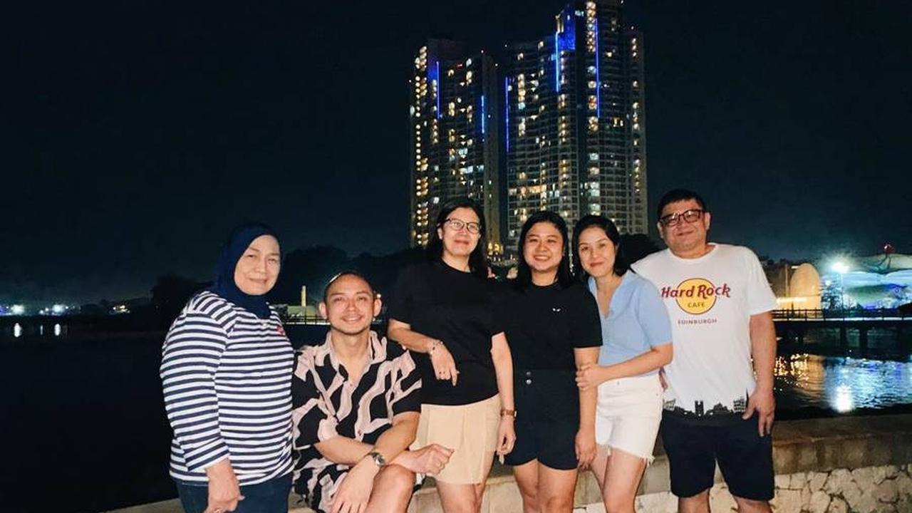 Momen Bersama Keluarga Besar