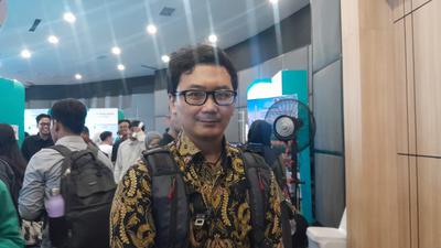Kisah Firas: Dari Kursi Supervisor, Nyambi Ojol demi Bertahan