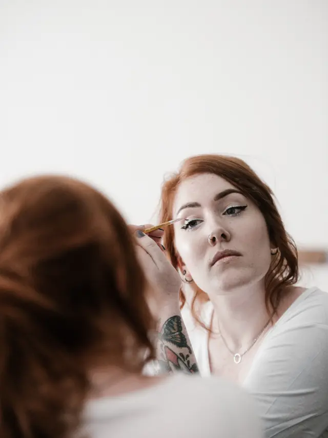 4 Basic Trik Agar Makeup Mata Tahan Lama