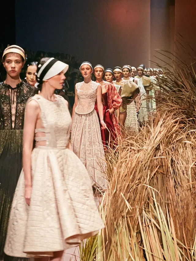 Perfect10n, Saksi Perjalanan Kreatif 10 Tahun Hian Tjen di Industri Fashion