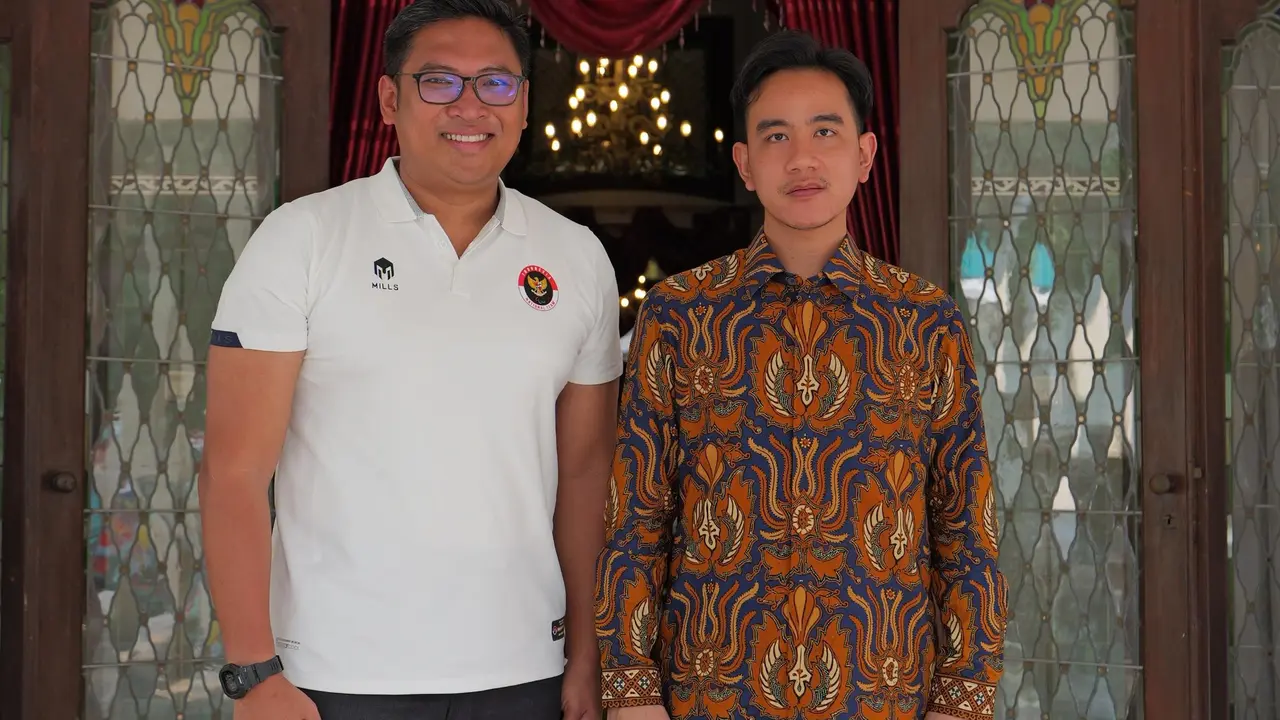 Ketua DPD Partai Gerindra Jawa Tengah Sudaryono bertemu empat mata dengan wakil presiden terpilih Gibran Rakabuming Raka. (Istimewa)