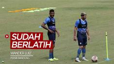Berita video striker asing Wander Luiz sudah ikut berlatih bersama tim Persib Bandung pada Selasa (18/8/2020).