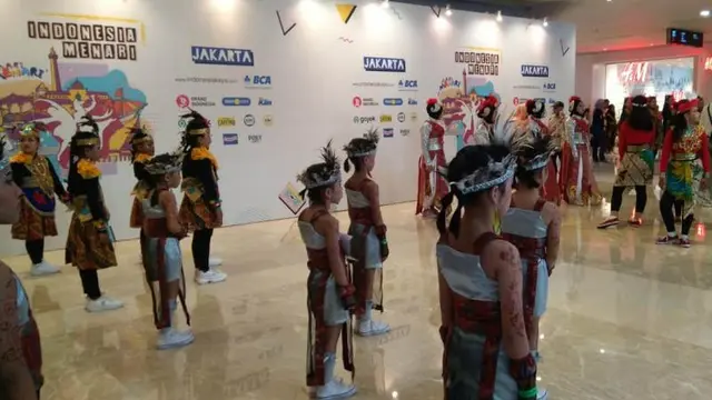 Heboh, 7.000 Peserta di 7 Kota Meriahkan Indonesia Menari 2019