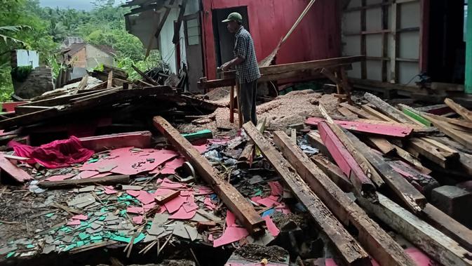 Longsor Ganda Landa Sukabumi Sehari, Satu Rumah Warga Luluh Lantak