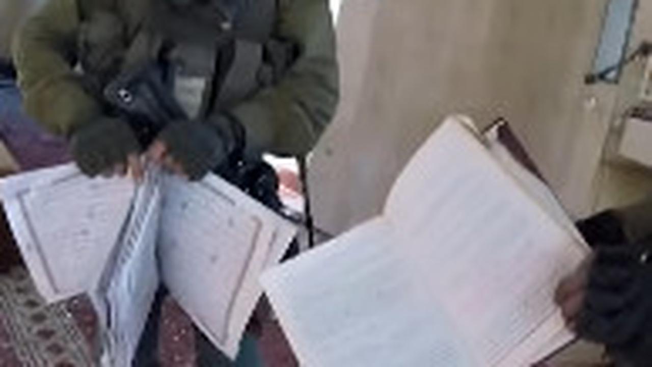 Tentara Israel Robek Al-Quran