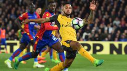 Bersama Arsenal, Theo Walcott mencetak 108 gol dan juga mencetak lima kali hattrick  untuk “The Gunners”. (AFP/Glyn Kirk)