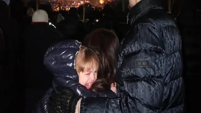 Gaya Jennifer Coppen Rayakan Tahun Baru Perdana sebagai Calon Istri Justin Hubner, Kompak Serba Hitam