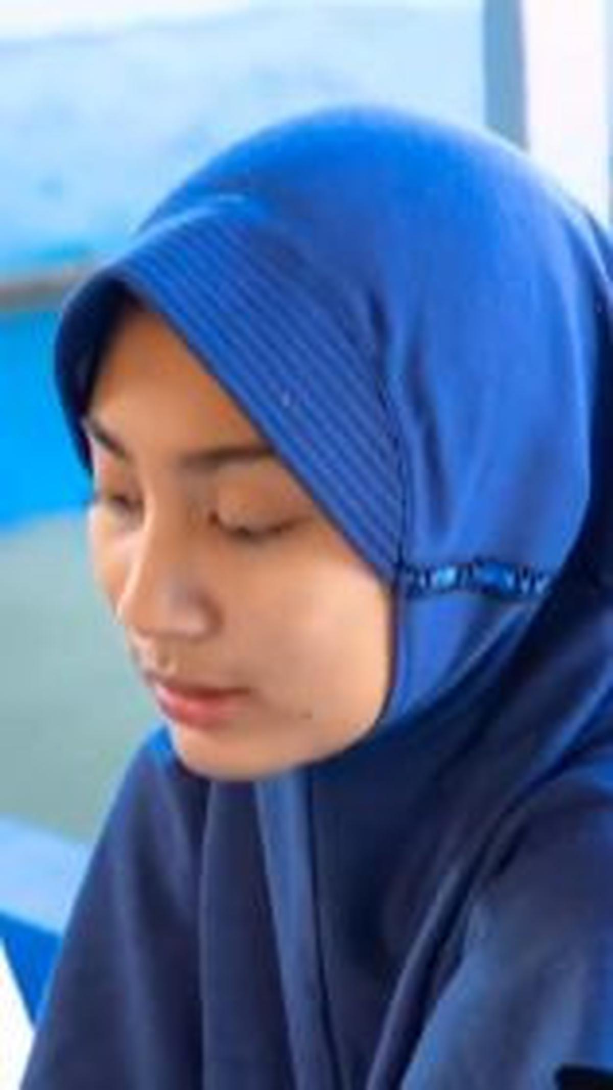 "Yurika Dianisyah Siregar merupakan hafidz atau penghafal Al-Qur'an 13 juz," demikian dikutip dari keterangan video.