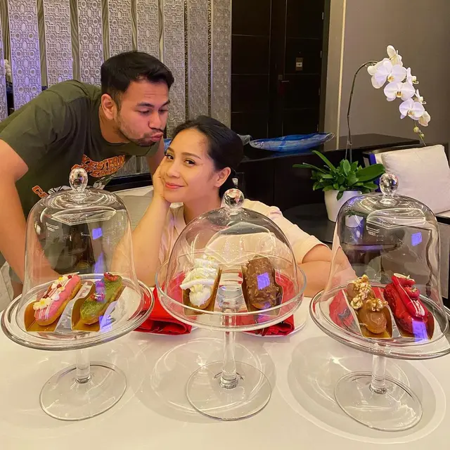 6 Potret Raffi Ahmad Jadi Suami Siaga Jelang Kelahiran Anak Kedua Nagita Slavina