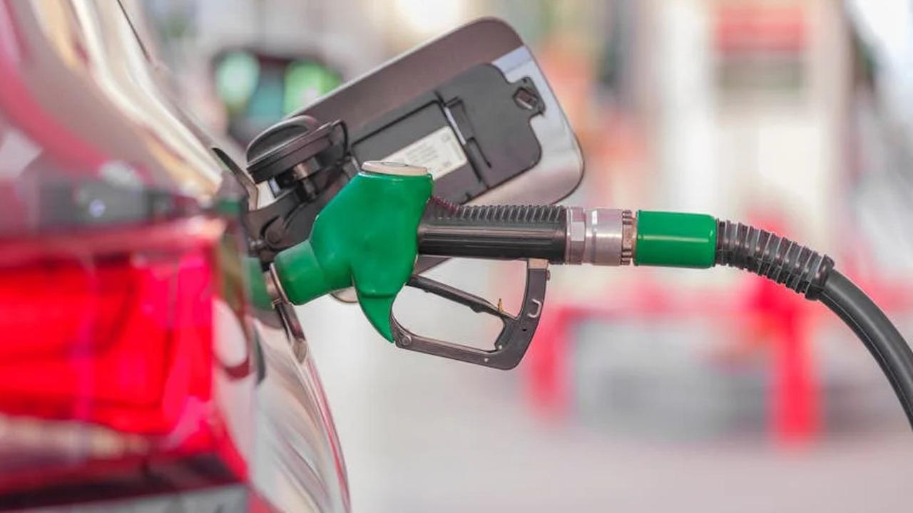 Cek Kendaraanmu, Ini Daftar Roda Dua dan Roda Empat yang Dilarang Isi Pertalite di SPBU Pertamina