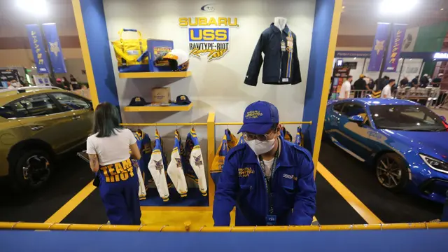 Kolaborasi Subaru, USS dan RawType-Riot Angkat Dunia Rally dalam Fesyen Tahun 90an
