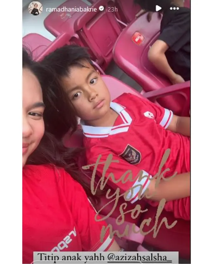 Jadi Fans Pratama Arhan, Ini 7 Potret Magika Anak Nia Ramadhani Nonton Timnas