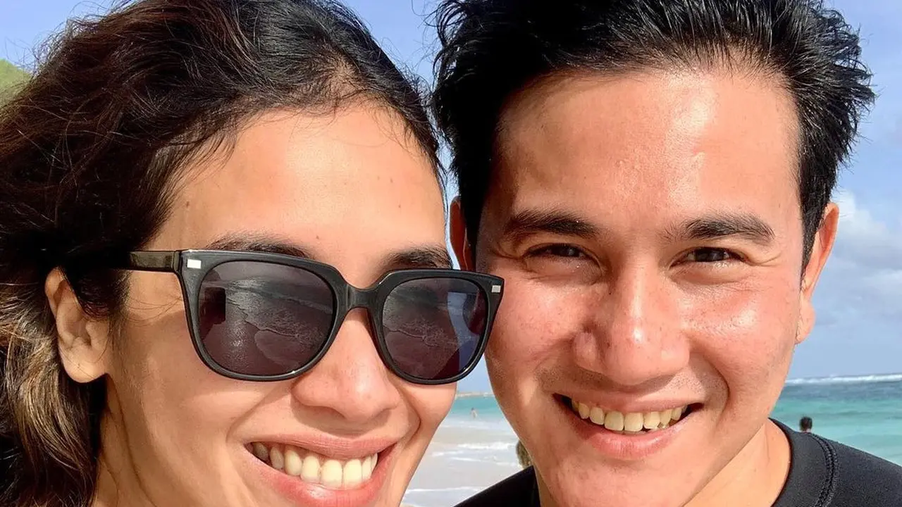 Vino G Bastian dan Marsha Timothy