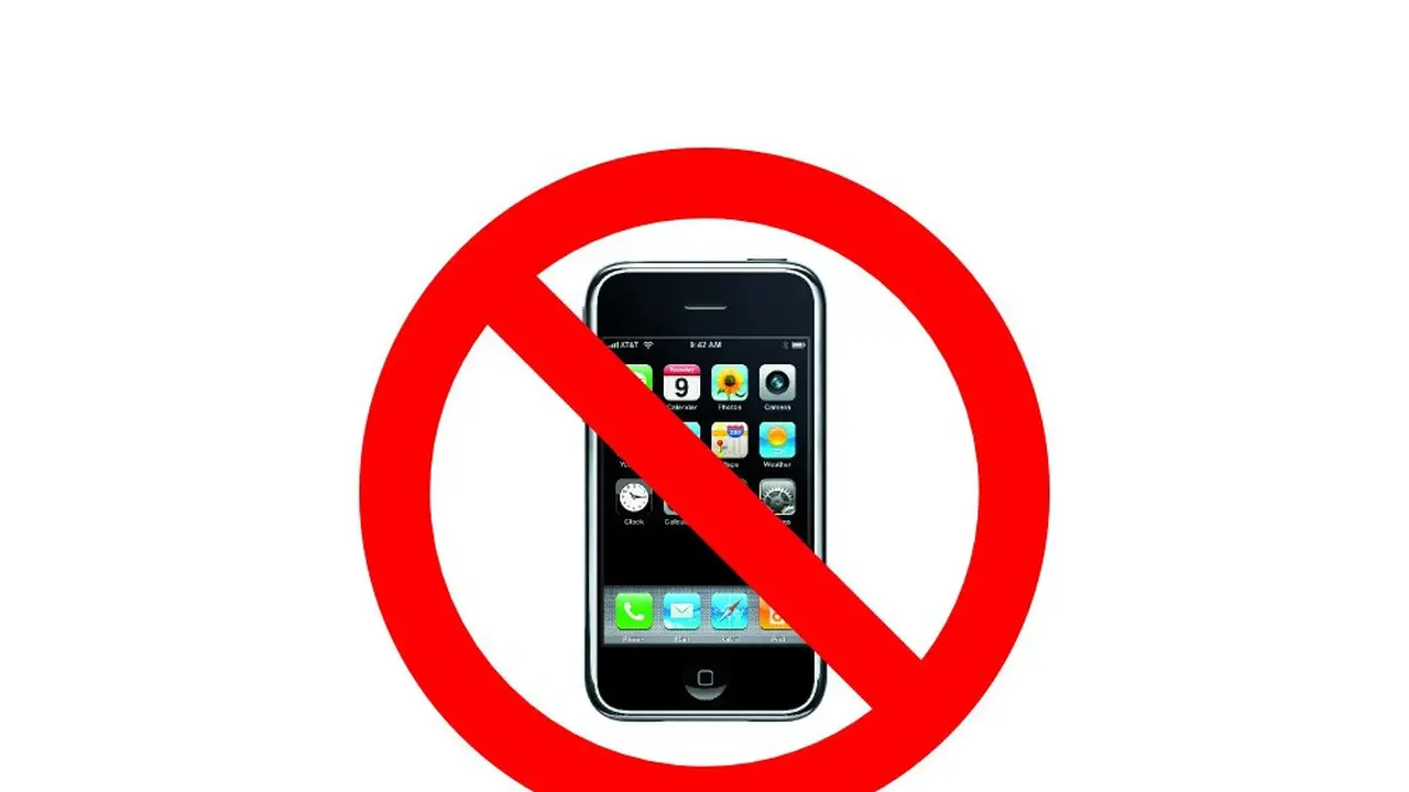 [Bintang] Sebelum Ada Smartphone, Begini Cara Janjian Generasi 90-an