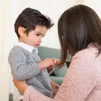 Cara mengatasi anak balita yang suka memukul (foto: Pexels/Kampus Production)