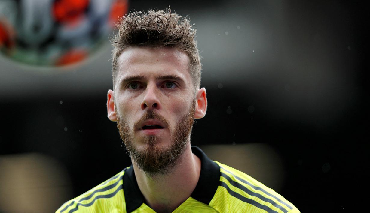 David De Gea masih kukuh mengawal gawang Manchester United hingga musim ini sejak didatangkan pada Juli 2011 dari Atletico Madrid meski belakangan sempat digoda untuk kembali ke LaLiga. Tercatat ia belum mampu digeser oleh 7 kiper pelapis Setan Merah. Siapa saja? (AFP/Adrian Dennis)