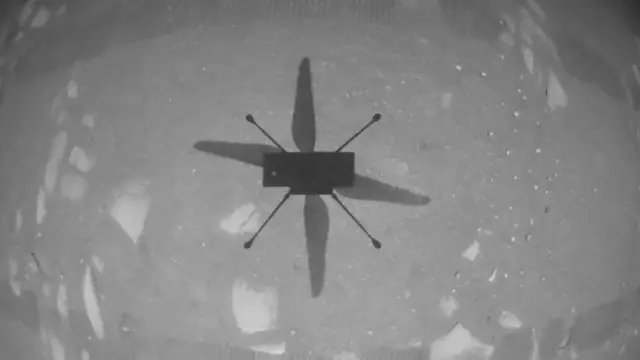 FOTO: NASA Sukses Terbangkan Helikopter Ingenuity di Mars