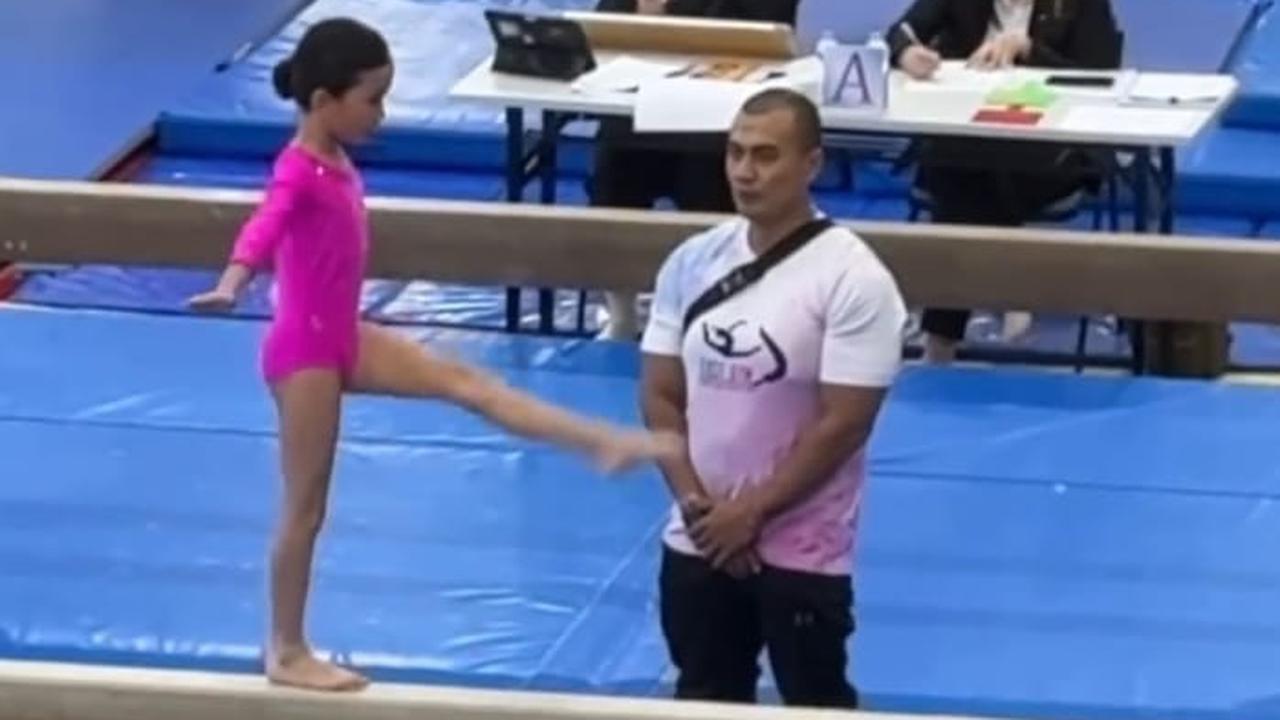 7 Potret Salma Jihane Anak Rio Dewanto dan Atiqah Hasiholan Ikut Kejuaraan Gymnastic di Bangkok, Berhasil Bawa Pulang 4 Medali Emas