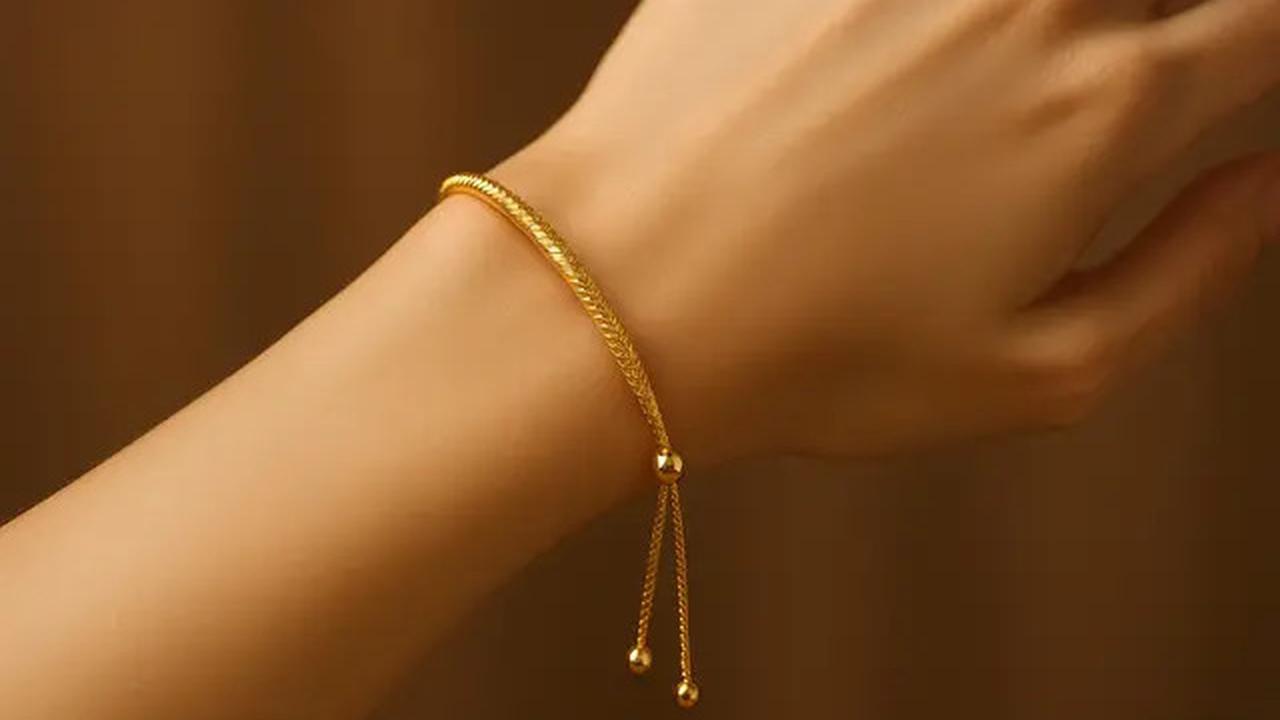 8 Gelang Emas Elegan 2 Gram Desain Mewah Tapi Ringan, Cocok untuk Sehari-hari