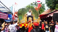 Sekretaris DPC PDI Perjuangan Jakarta Utara, Brando Susanto mensosialisasikan Ganjar Pranowo. (Dokumentasi: Istimewa).