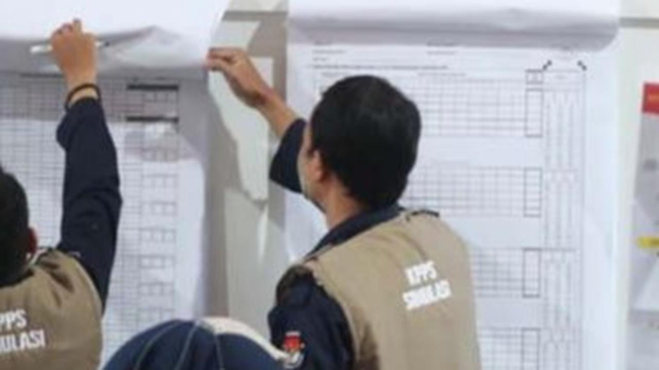Tim Hukum AMIN Sebut Penghentian Penghitungan Suara di Kecamatan Masuk Pidana Pemilu
