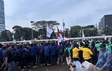 Demo Mahasiswa di Depan Gedung DPR Bubar dengan Tertib, Arus Lalu Lintas Kembali Normal