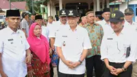 Bupati Sarolangun yang juga bakal cagub Jambi Cek Endra. (Istimewa)