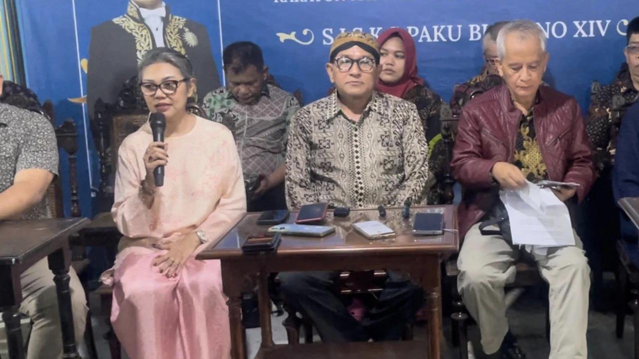 Alasan KGPH Purboyo Ganti Nama KTP Menjadi Paku Buwono XIV