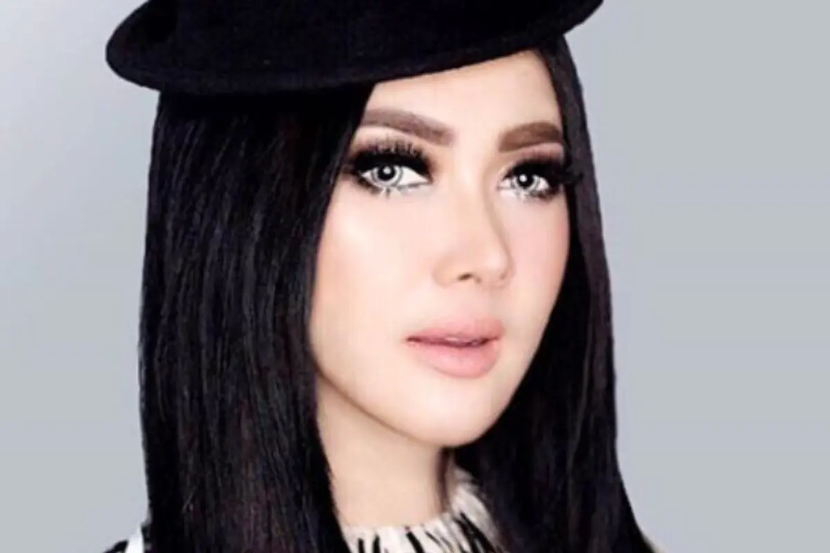 Miliki Wajah Sebening Syahrini? Ini Hal yang Harus Dilakukan